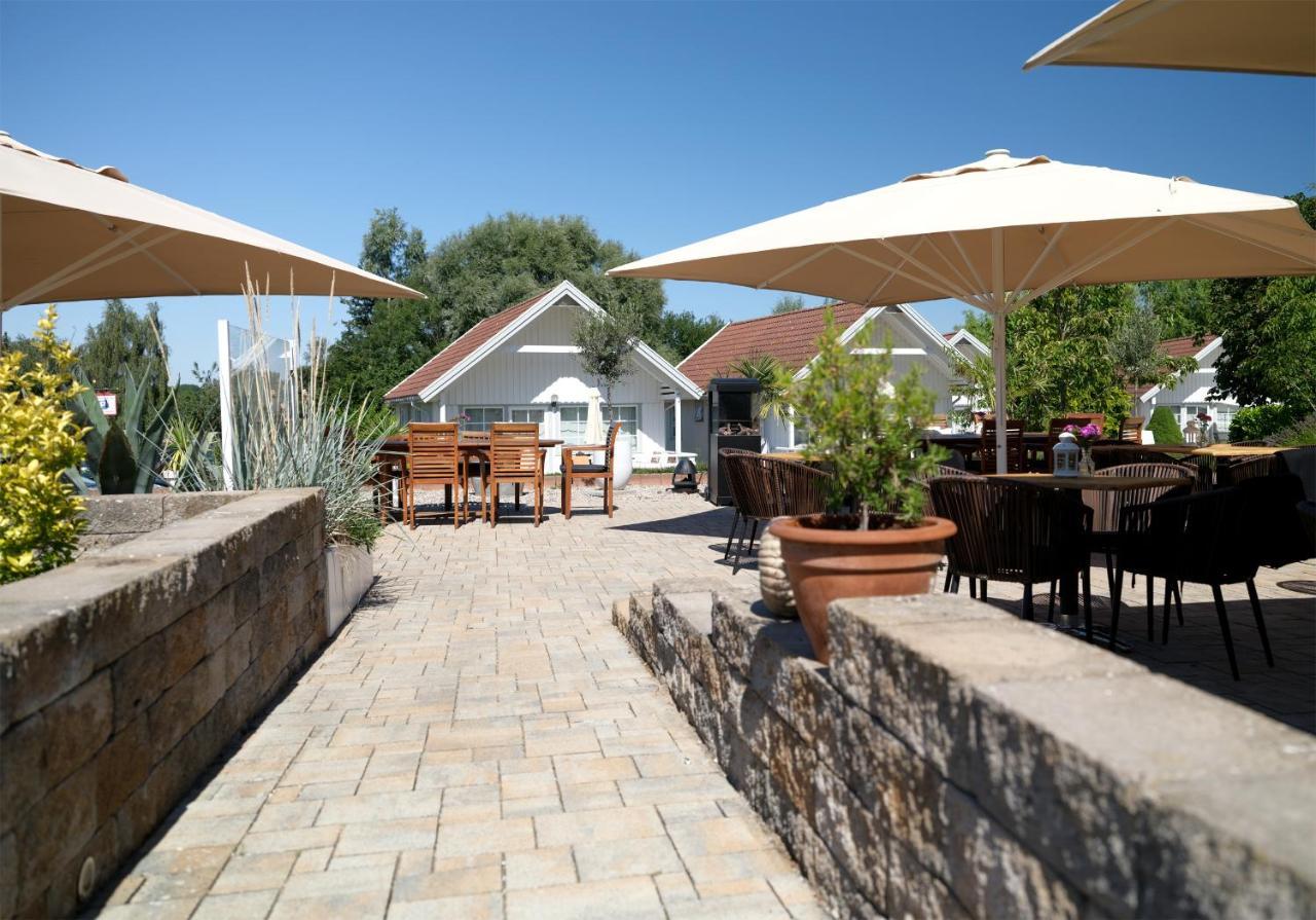 Ferienhaus Fuer 8 Personen Mit Kamin & Terrasse Boltenhagen  Zewnętrze zdjęcie